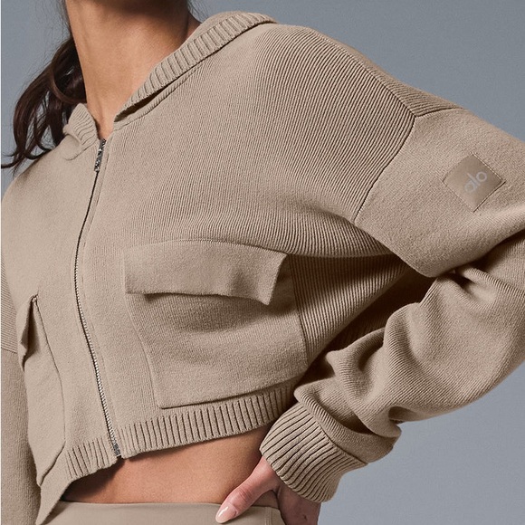 ALO Yoga Tops - NWOT Alo Yoga Scholar Knit Cargo Full Zip Hoodie in gravel